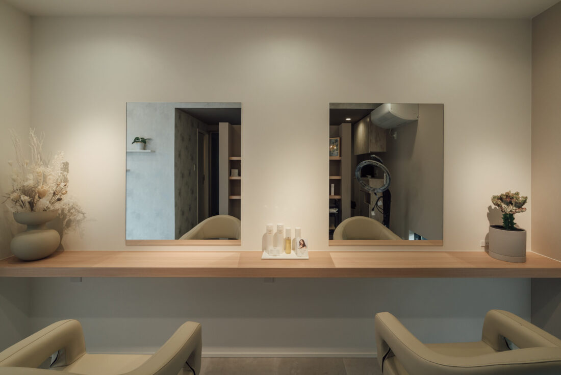 HAIR SALON